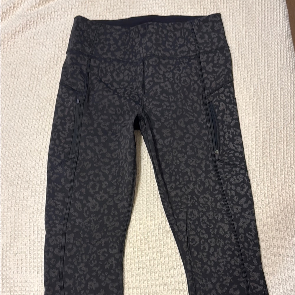 Athleta Rainier Reflective Tight Medium